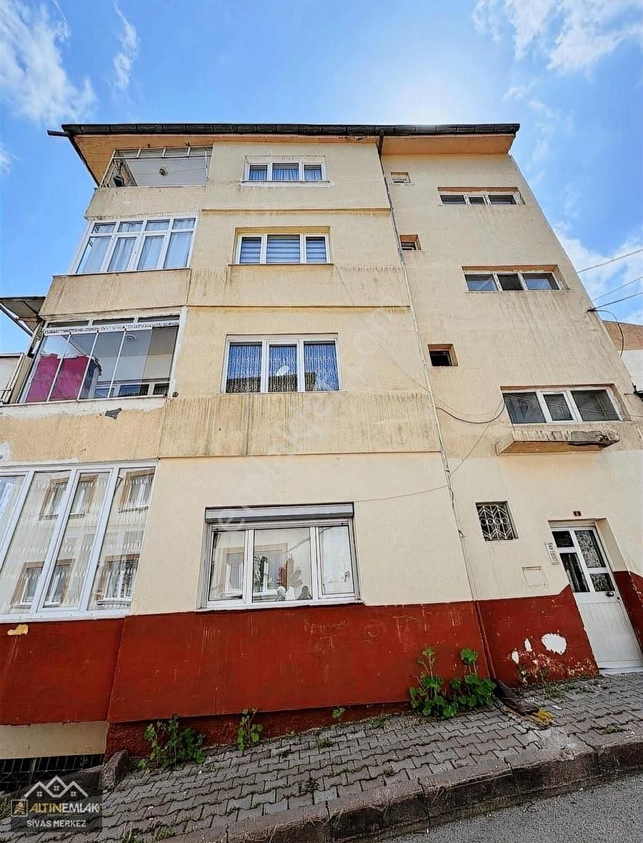 Altuntabak'da 3+1 Masrafsız Ara Kat 3+1 Satılık Daire