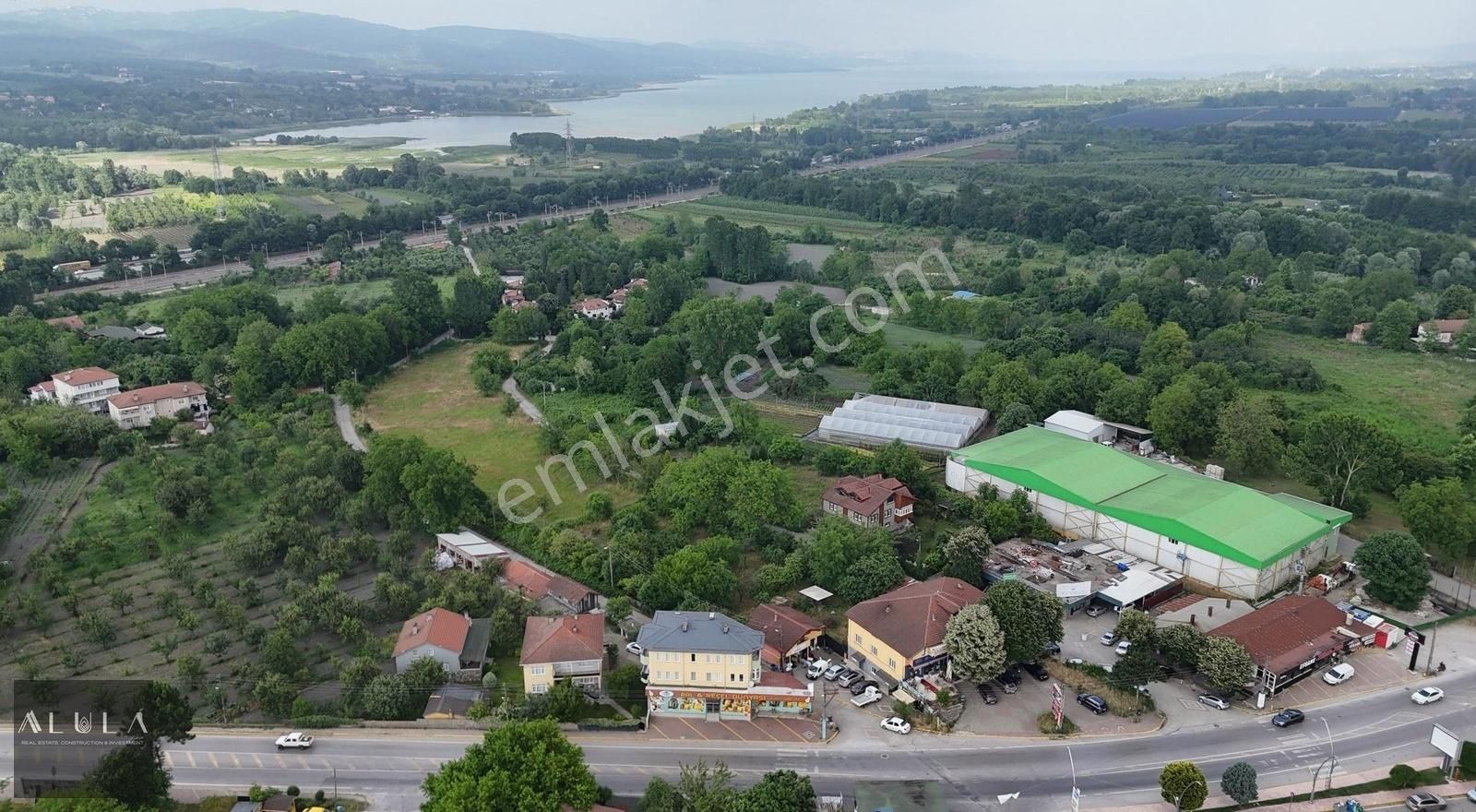 Kartepe Maşukiye Merkez'de Satılık 980m2 %40 İmarlı Arsa