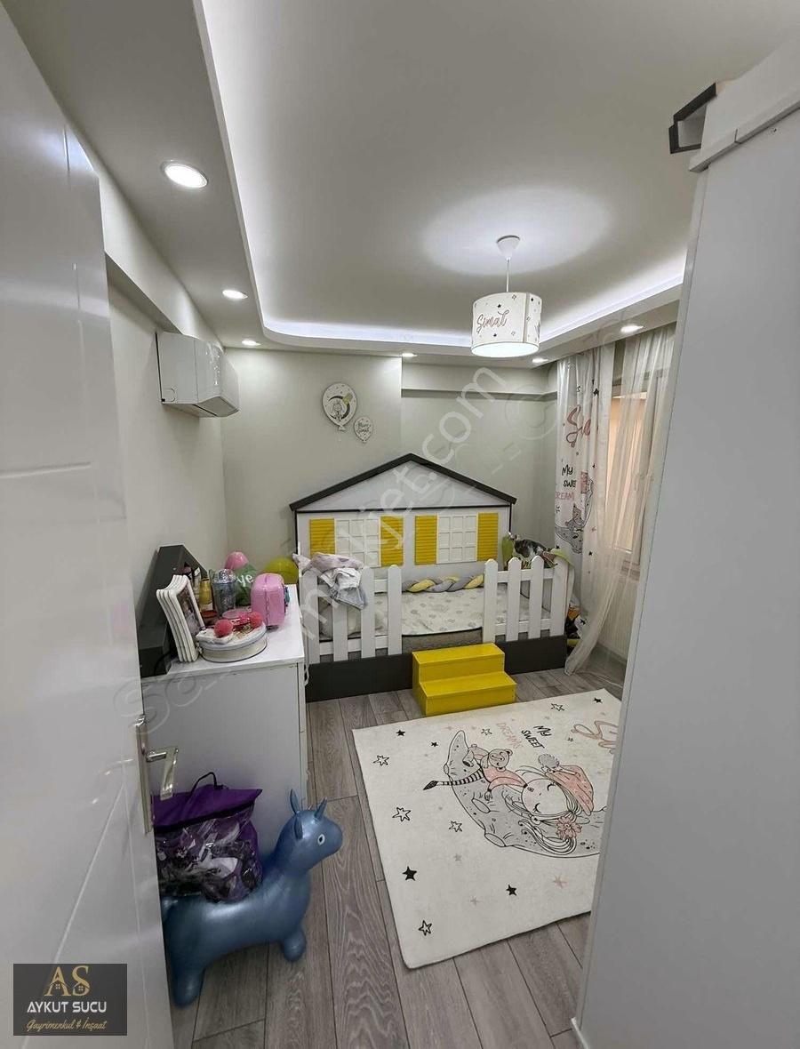 Bayraklı Mansuroğlunda Lüks 4+1 Satılık Daire - Görsel 5