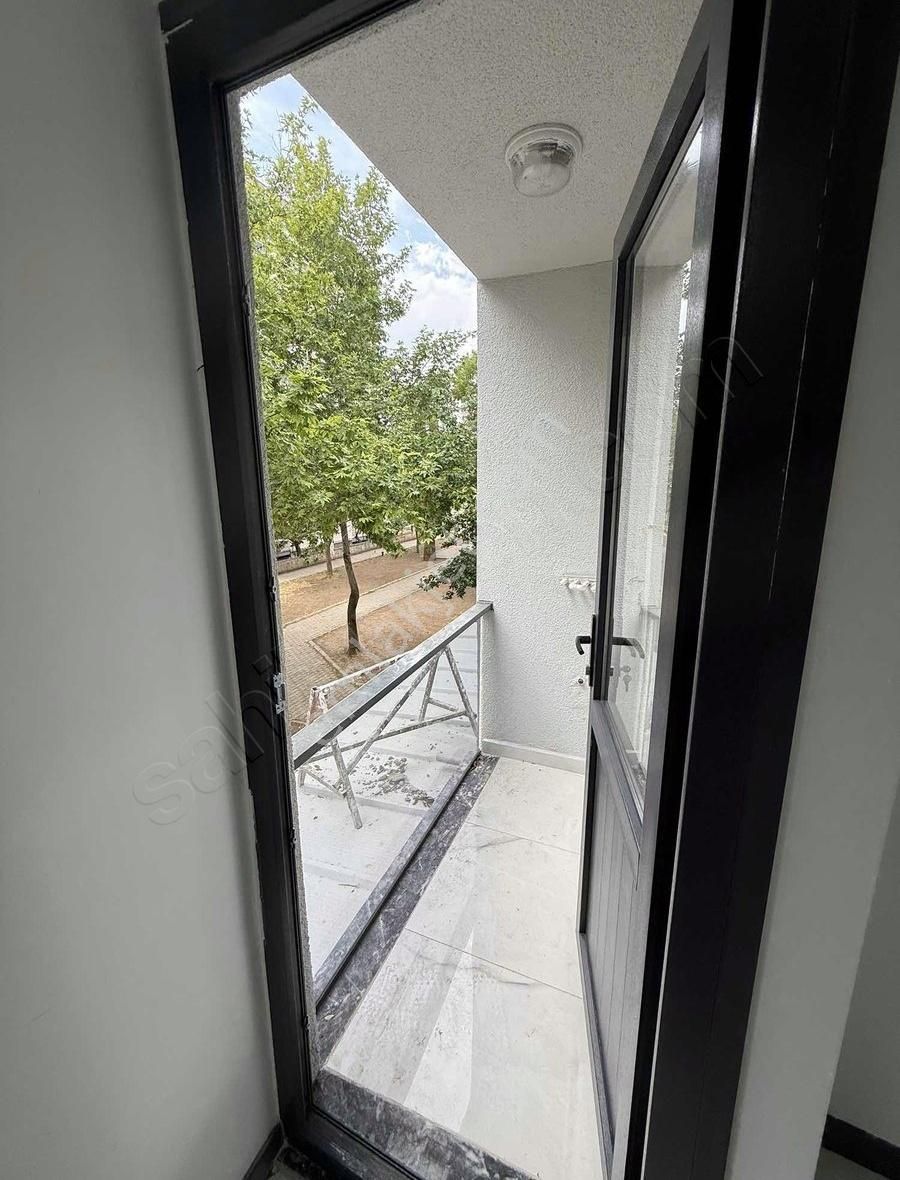 Bornova Mevlana Mahallesi Satılık Daire - Görsel 3