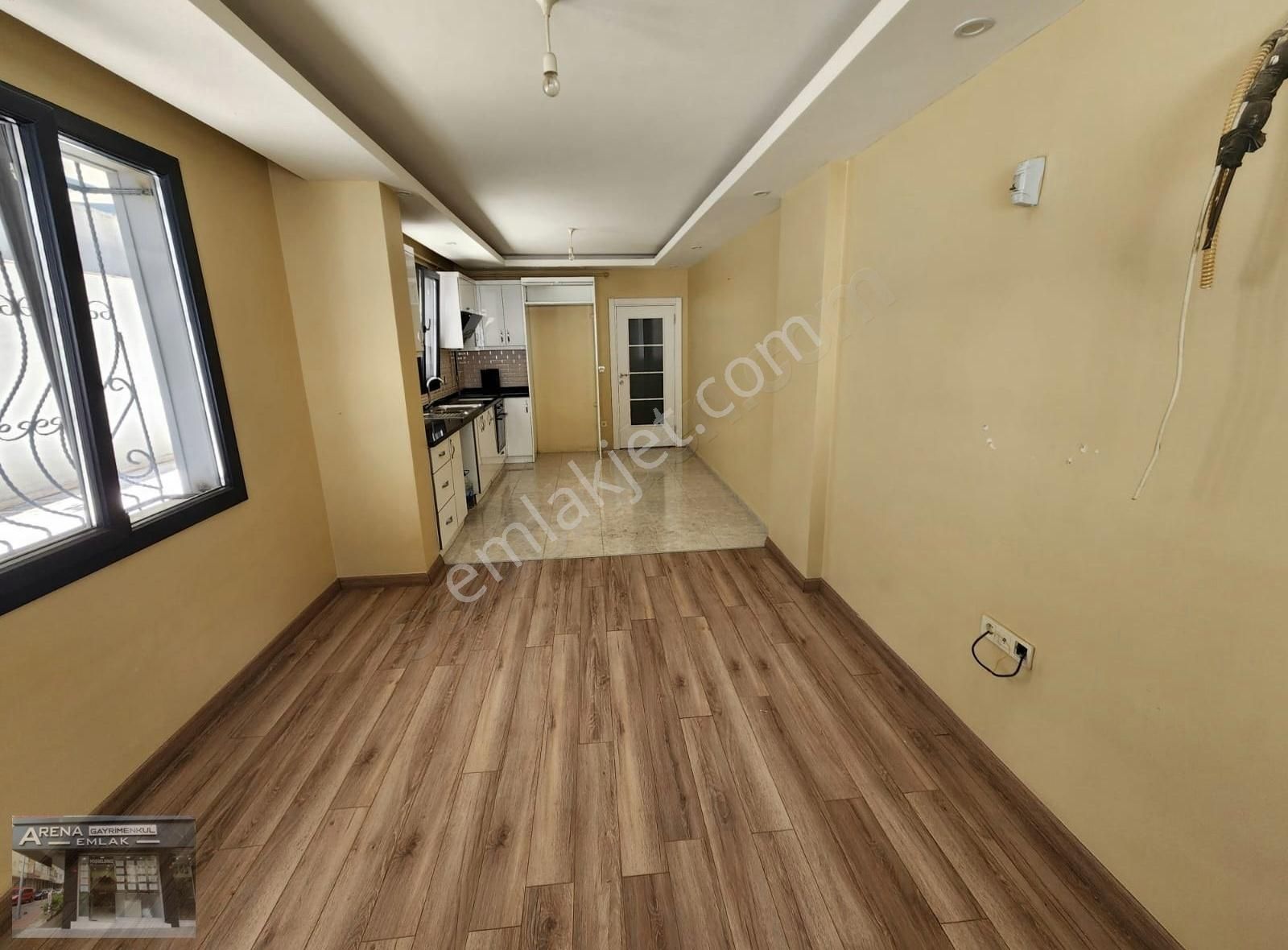 Talatlapaşa Ve Çalışlar Cad. Arası 5 Yıllık Binda 1+1 Giriş Kat - Görsel 7