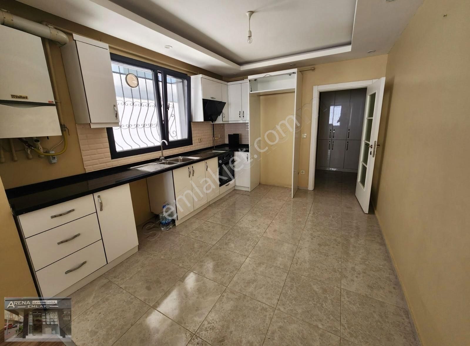 Talatlapaşa Ve Çalışlar Cad. Arası 5 Yıllık Binda 1+1 Giriş Kat - Görsel 13