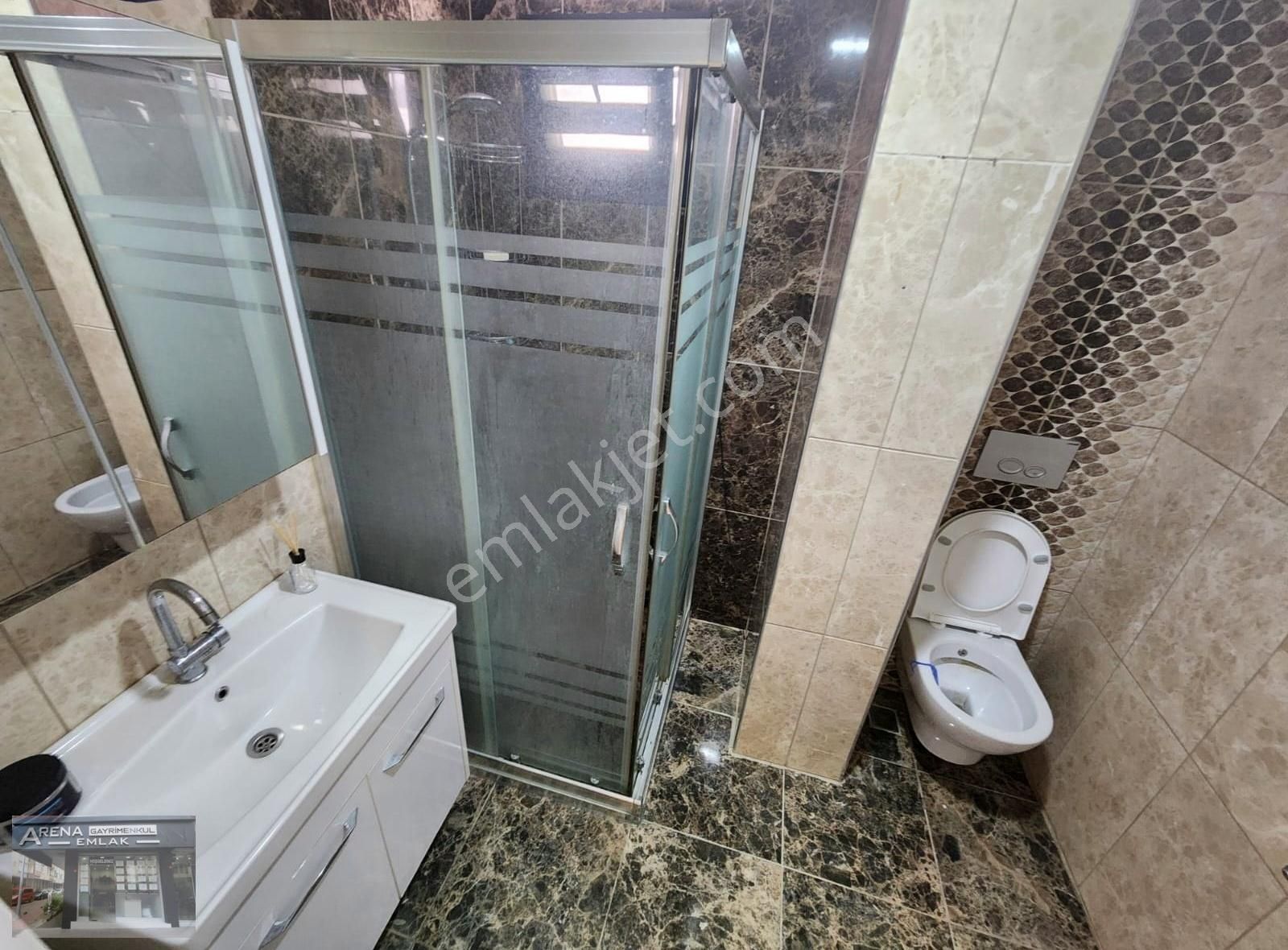 Talatlapaşa Ve Çalışlar Cad. Arası 5 Yıllık Binda 1+1 Giriş Kat - Görsel 18