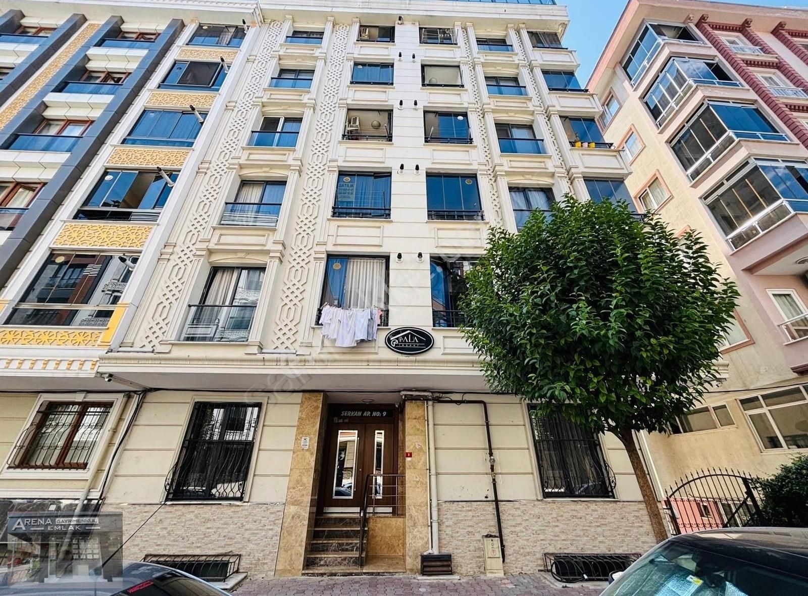 Bahçelievler Belediyesi Civarı 7 Yıllık Binada 2+1 85m2 3.kat