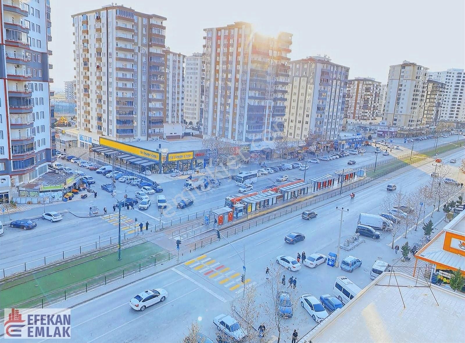 Efekan Emlak'tan Akkent Mahallesi Merkezikonum Satılık 3+1 Daire