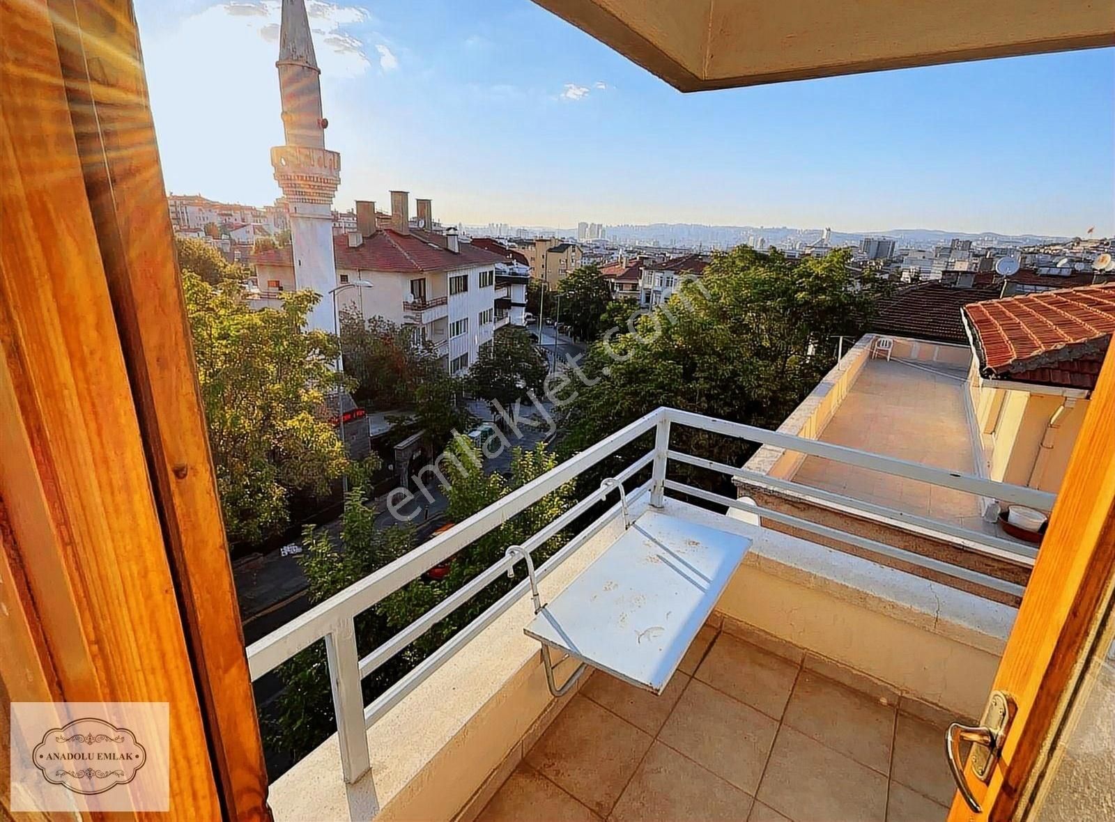 Anadolu'dan Bağlar Cadde Üzerinde 4+1 Dublex Manzaralı Asansörlü