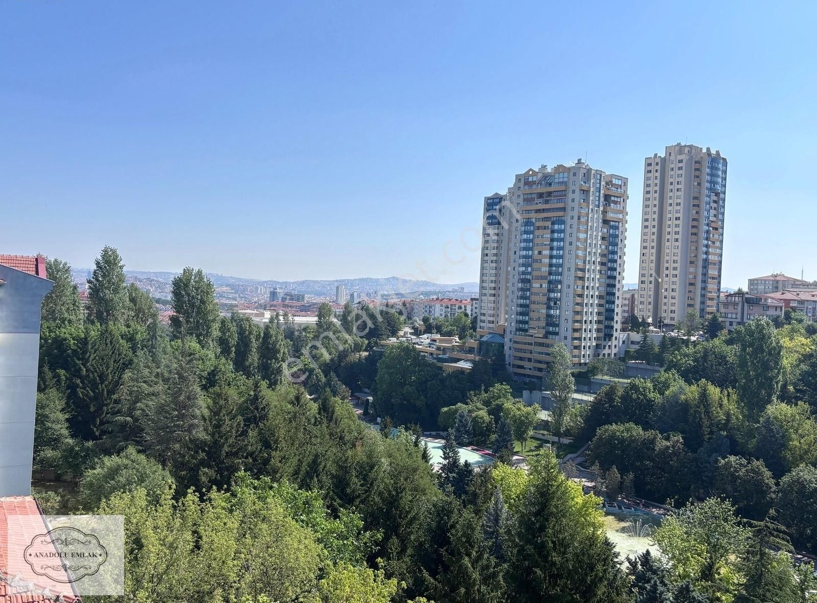 Yeşilvadi Sokakta Vadide Ara Katta Muhteşem Vadi Manzaralı 2+1