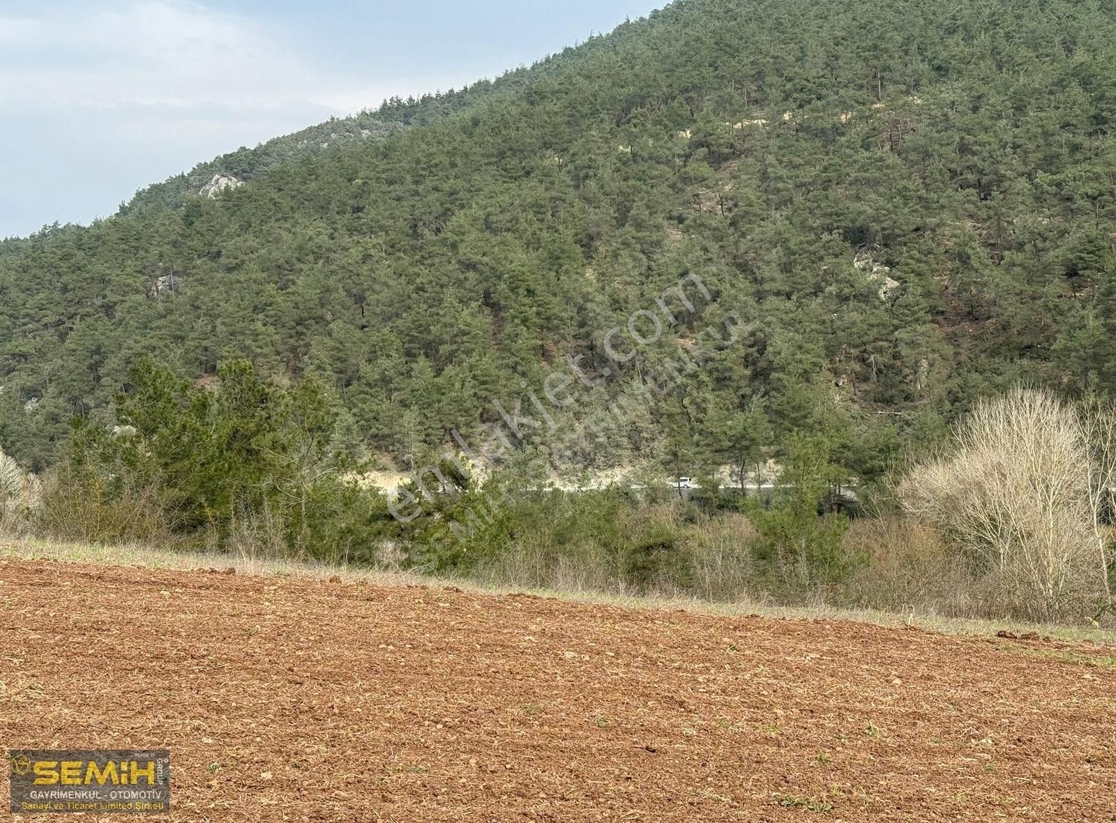 Semih'den Hayriyede 3 Tarafı Resmi Yol Dereye Yakın 709 M2 Arazi - Görsel 11