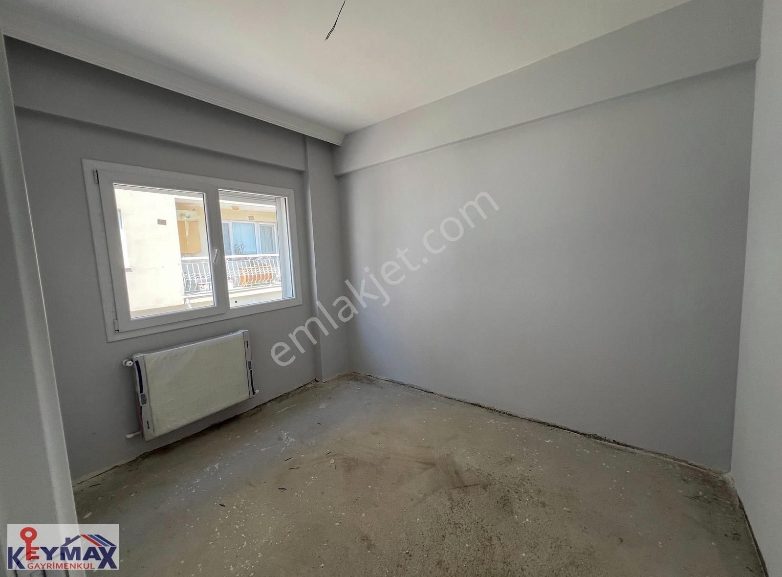 Çiğlinin Tam Merkezinde Satılık Sıfır 2+1 Balkonlu Arakat Daire - Görsel 9