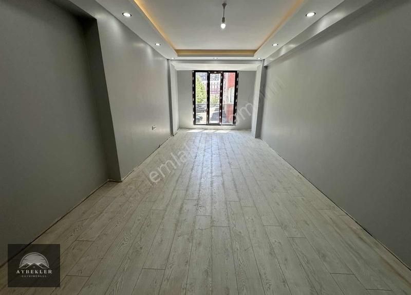 Sefaköy'de Sıfır 2+1 Asansörlü Satılık Daire