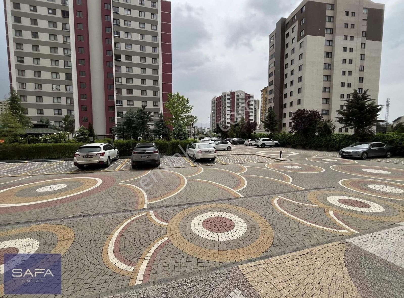 Yakut Mahallesi Kaski Arkası Lüks Kiralık Daire