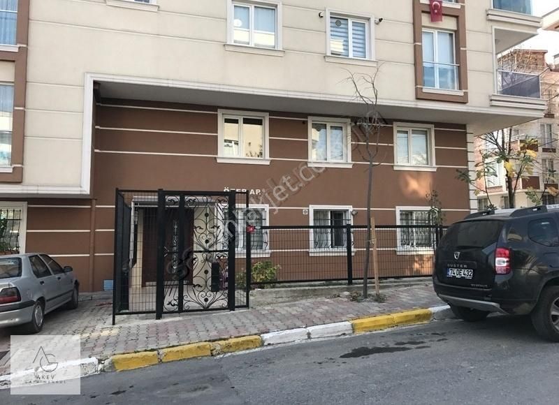 Beylikdüzü Yakuplu Satılık 1+1 Daire