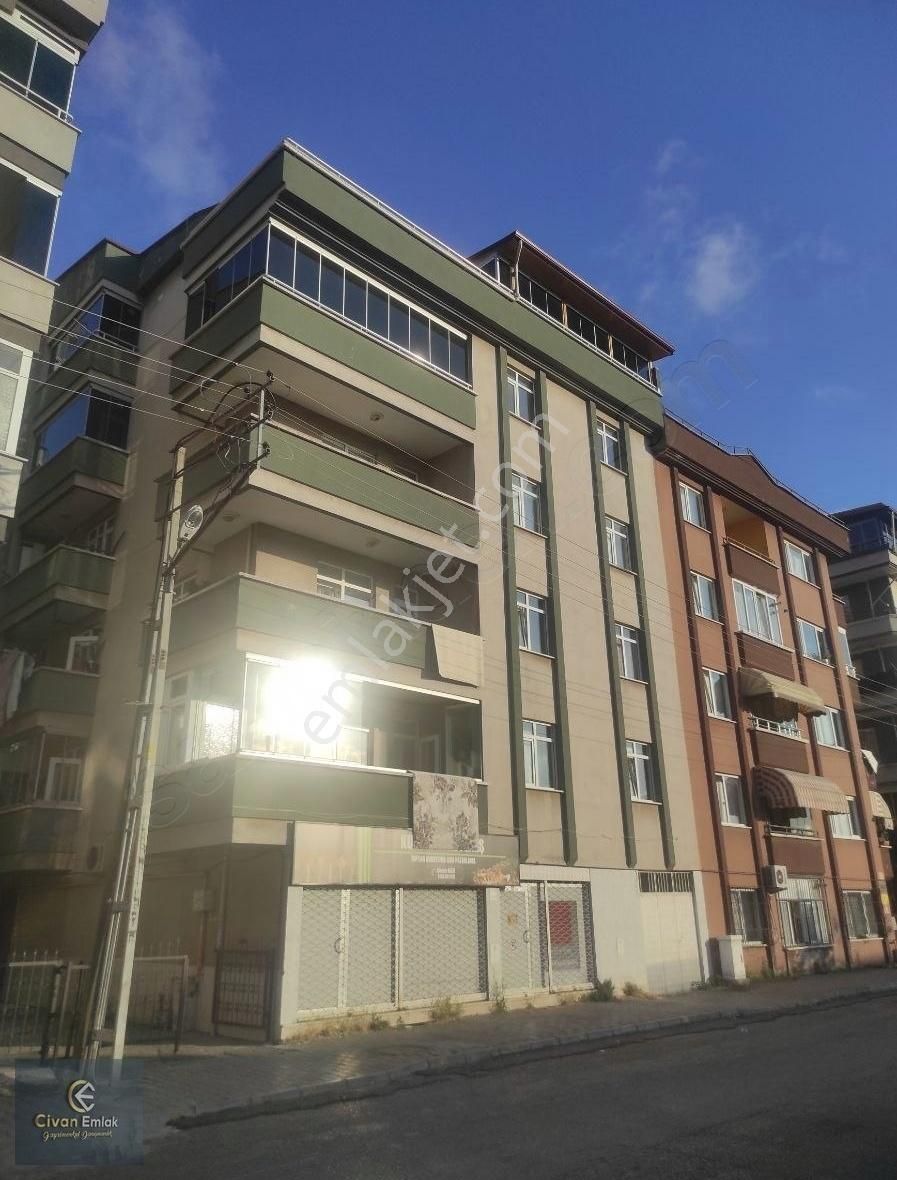 Civan'dan Canikte Deniz Manzaralı 3+1 Kiralık Daire