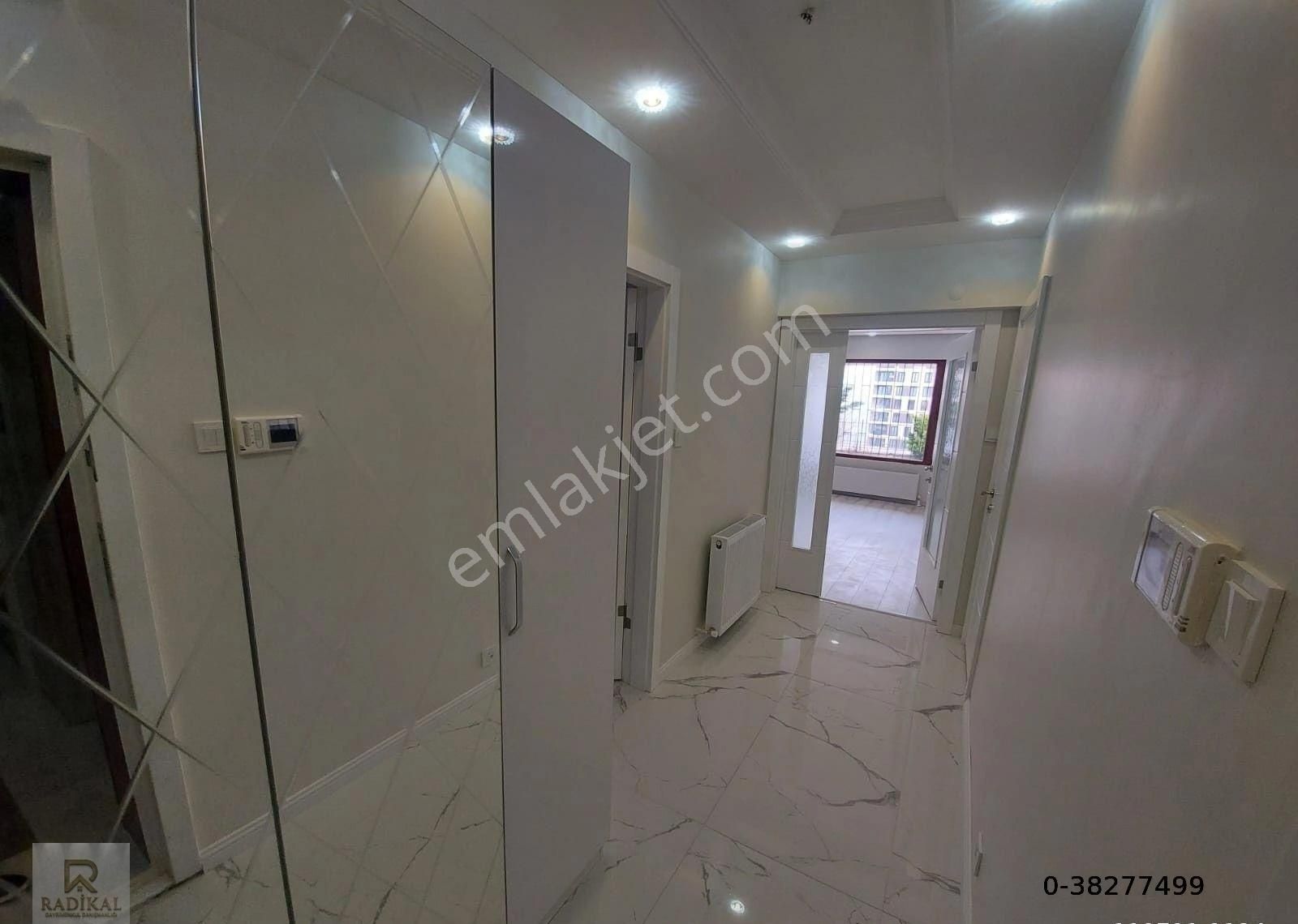 ​ilkbahar Mahallesi 596. Sokakta Full Mobilyalı Asansörlü Full Yapılı Yatırımlık Kupon Satılık 3+1