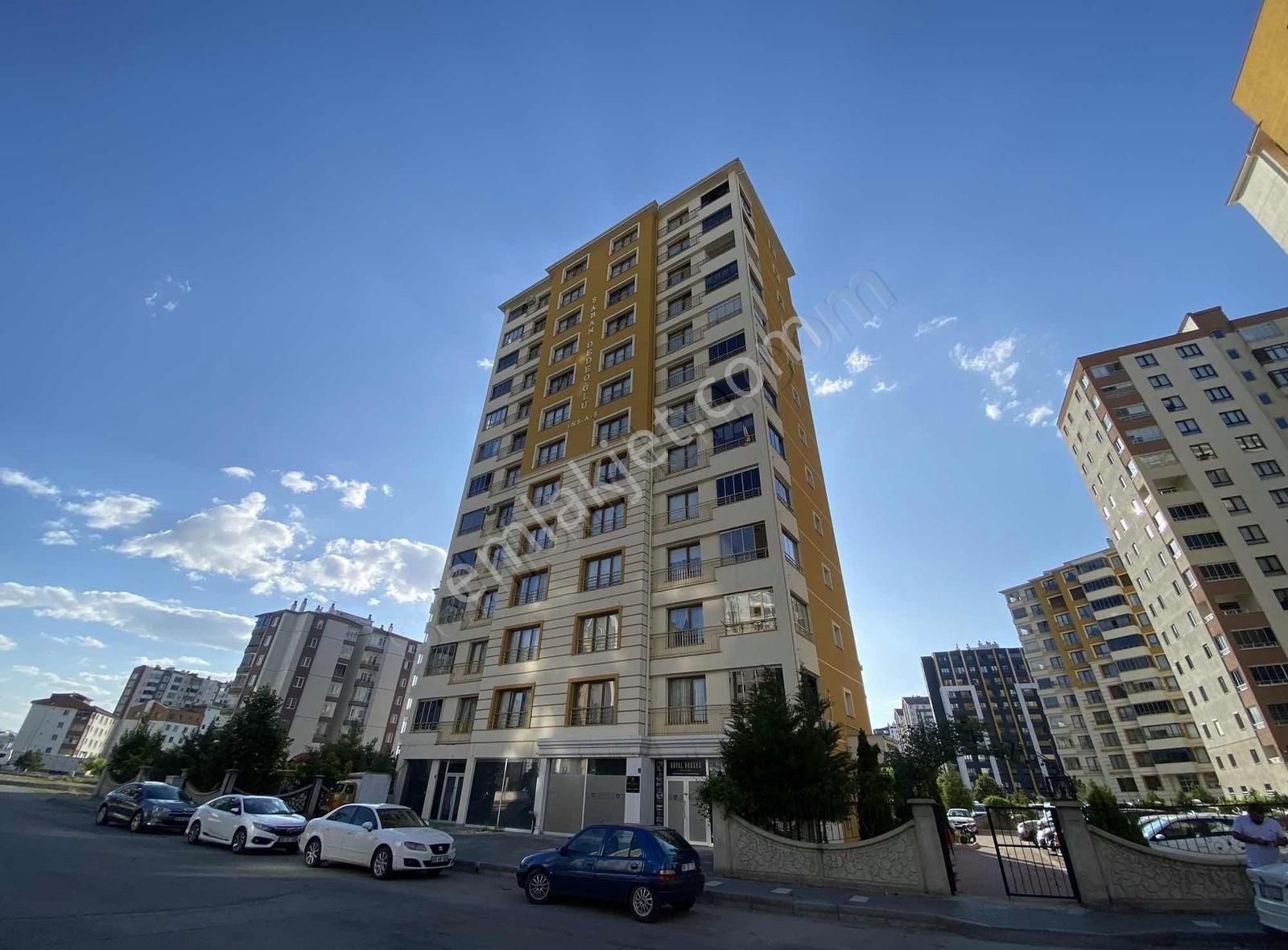 Duru Team- Yakut'da Satılık 3+1 Lüks Daire