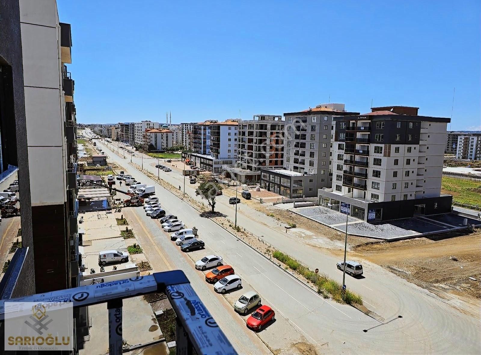 Esenler'de Geniş "0" Ebeveyn Banyolu 3+1 Arakat Daire