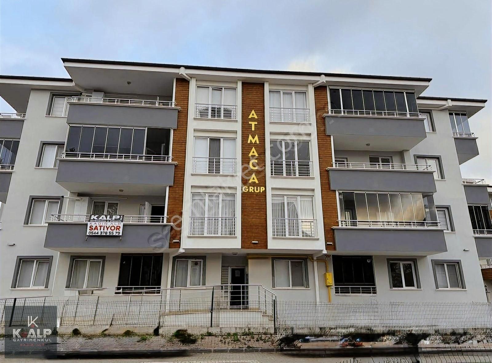 Kalp Satıyor!..sarıcalıda 3+1 Daire.sıfır Ayarında Arakatta