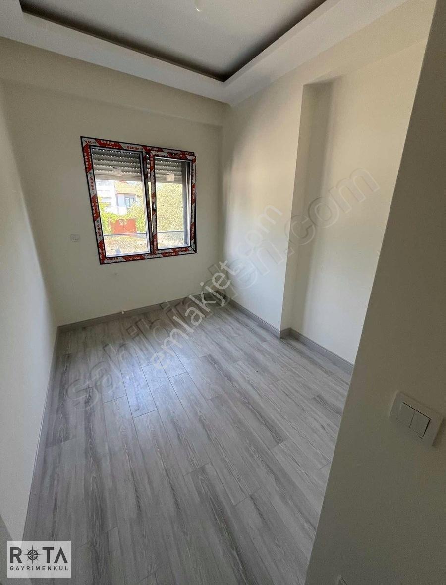 Altınoluk Denize Yakın Müstakil Tadında Bahçeli Sıfır 2+1-rota - Görsel 11