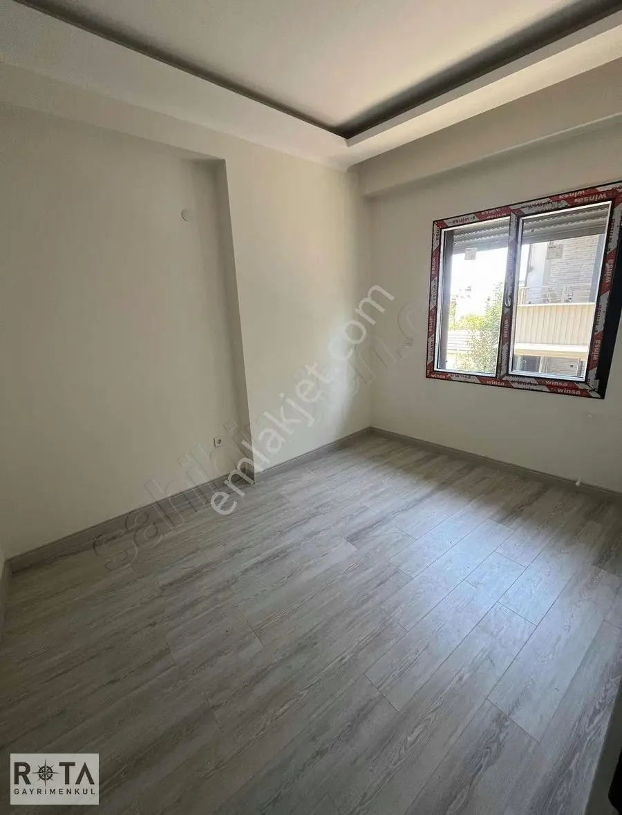 Altınoluk Denize Yakın Müstakil Tadında Bahçeli Sıfır 2+1-rota - Görsel 4