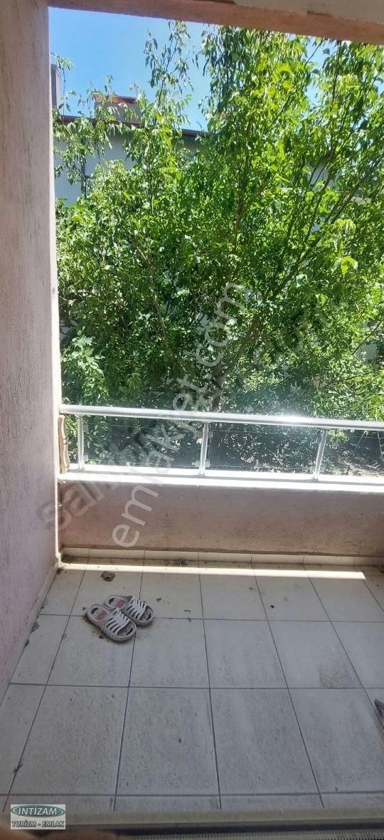 Adliyeye Yakın 2+0 Eşyalı Apart