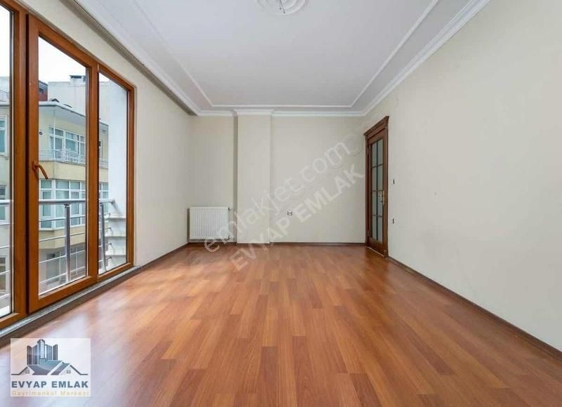 Evyaptan Bahçelievler Metrobüse Yakın 13 Yıllık Bina 2+1 - Görsel 12