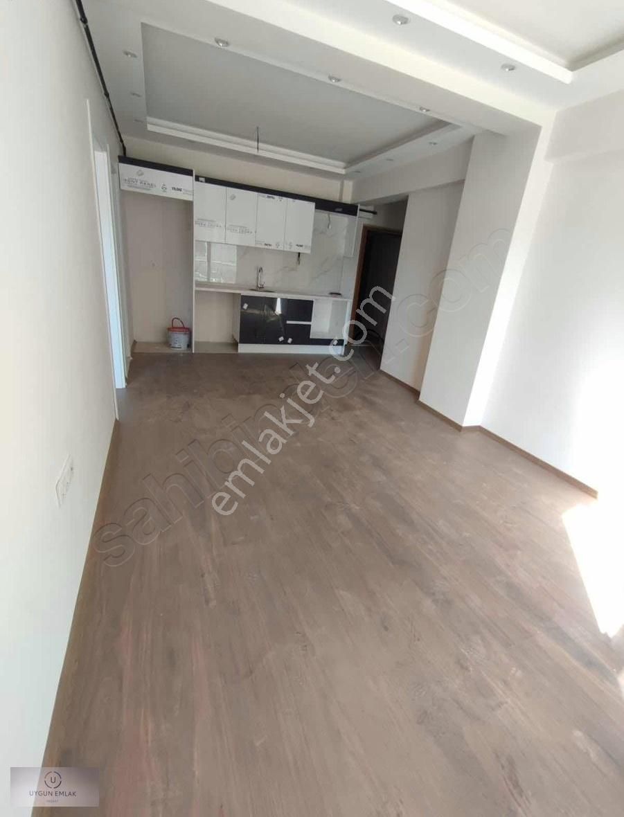 Menemen Seyrek'te 1+1 Sıfır D.gazlı Satılık Daire