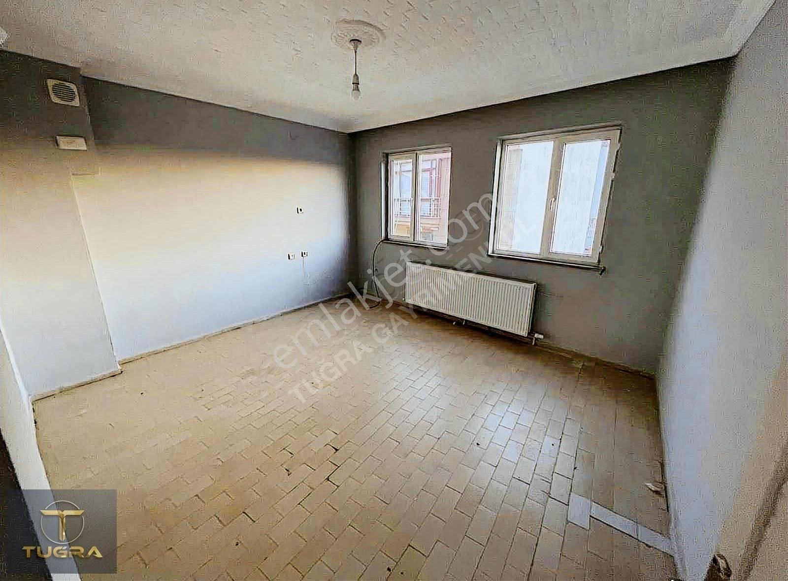 Tuğradan Antik Bahçe Civarı 2+1 Kiralık Daire
