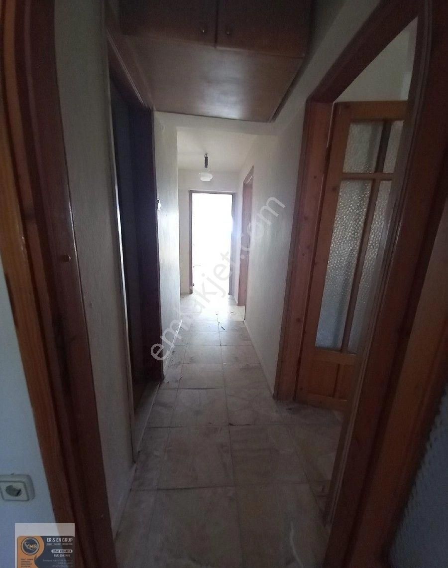 Dikili İsmetpaşa Mahallesi Merkez Ana Cadde Üzeri Kaymakamlık Karşısında Mutfak Ayrı 2+1 Satılık - Görsel 11