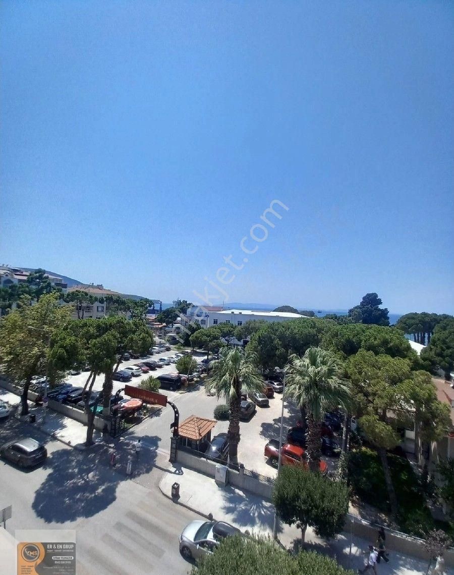 Dikili İsmetpaşa Mahallesi Merkez Ana Cadde Üzeri Kaymakamlık Karşısında Mutfak Ayrı 2+1 Satılık - Görsel 14