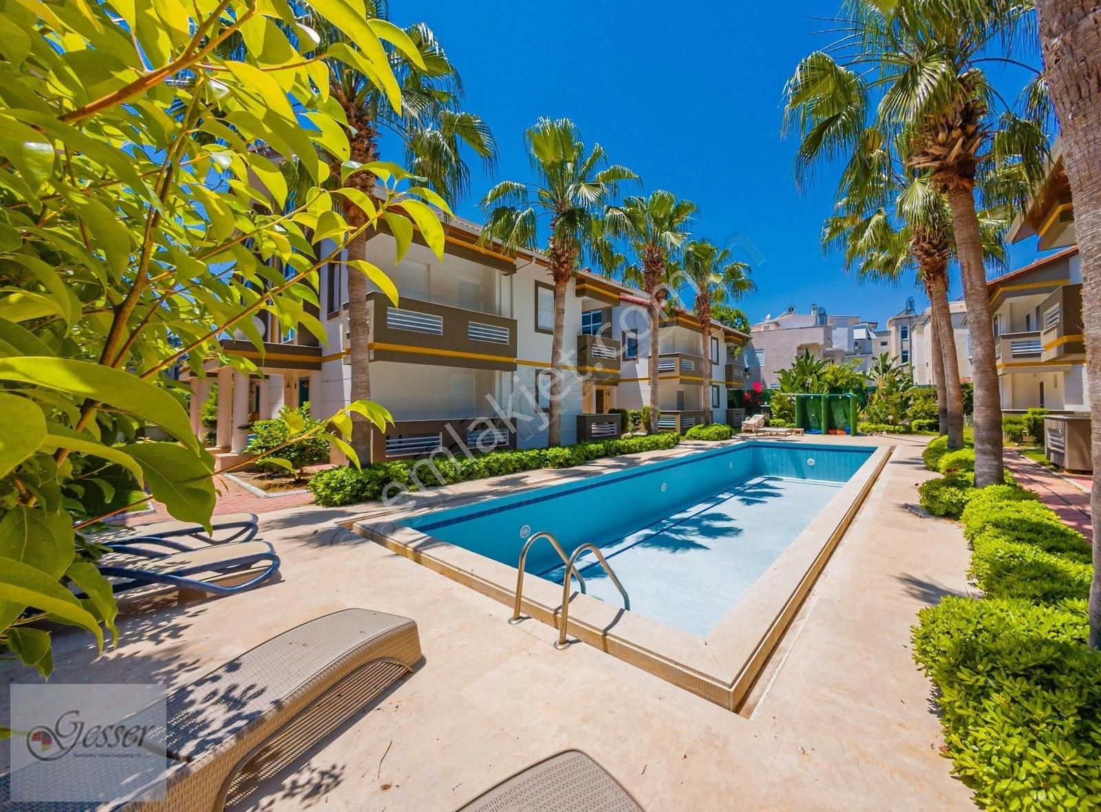 Belek Havuzlu Site İçerisinde Satılık Villa