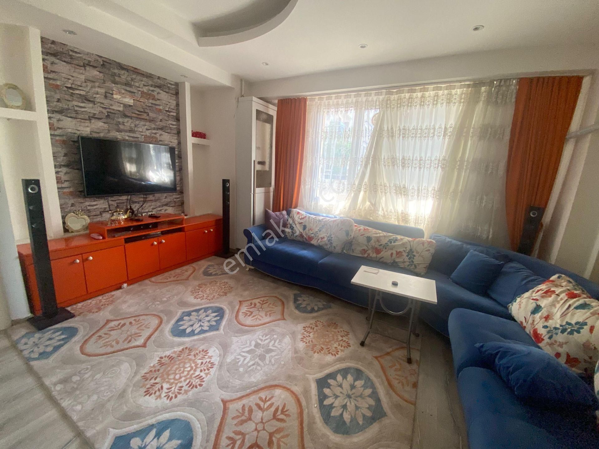 Bağcılar Nevruz Park Civarrı Kiralık Eşyalı 2+1 Amerikan Mutfak Daire