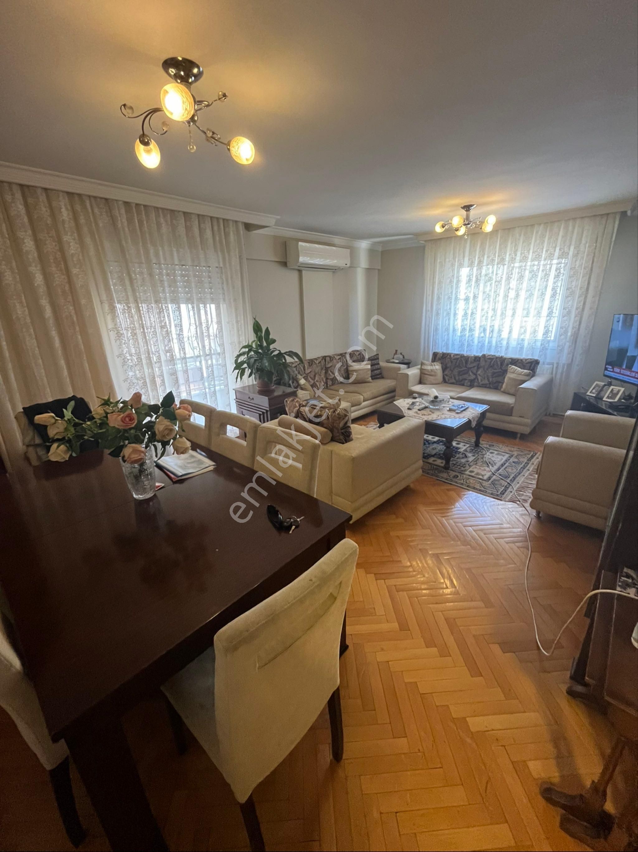 Ogün'den Güzelyalı Merkezde Köşe Otoparklı Genç Satılık Daire - Görsel 2