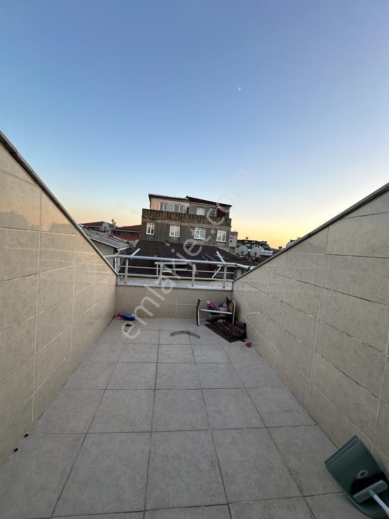 İmren Gayrimenkulden Kiralık Kartaltepe Mh. 2+1 70 M2 Eşyalı Metrobüse Yakın