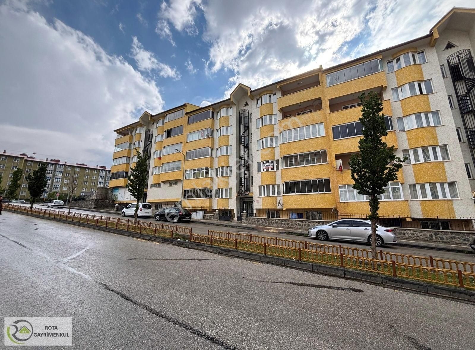 Rota Grup'tan Yıldızkentte Satılık 3+1 Daire