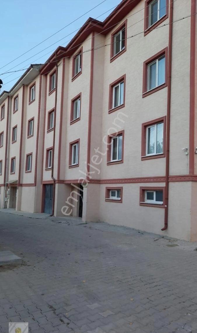 Yeşiltepe Mahallesinde Alınca Caddesi Yakını Satılık 3+1 Daire - Görsel 6