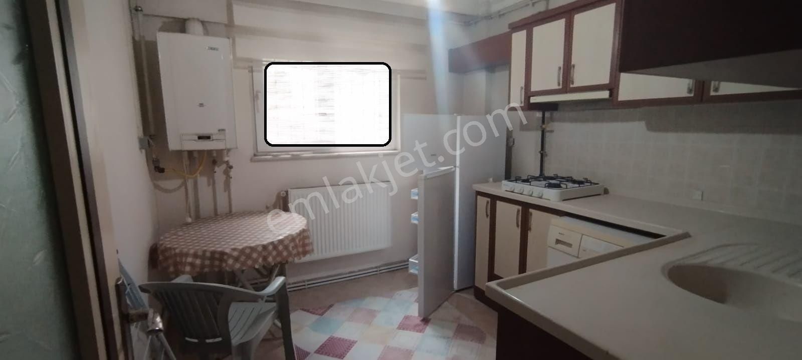 Ender Uysal Gayrimenkulden Asamlıevler Mahallesin De 1+1 Bahçe Katı Kiralık Apart...