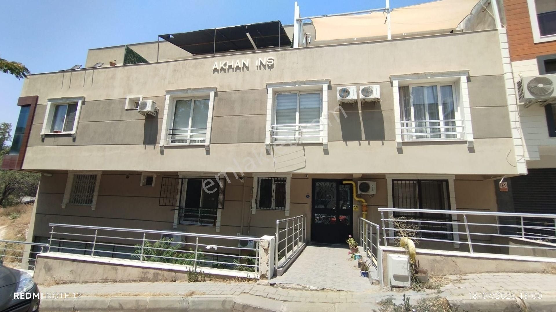 Remax Armadan Izmır Buca Kozağaç Mah. Kıralık Eşyalı 1+1 Daıre