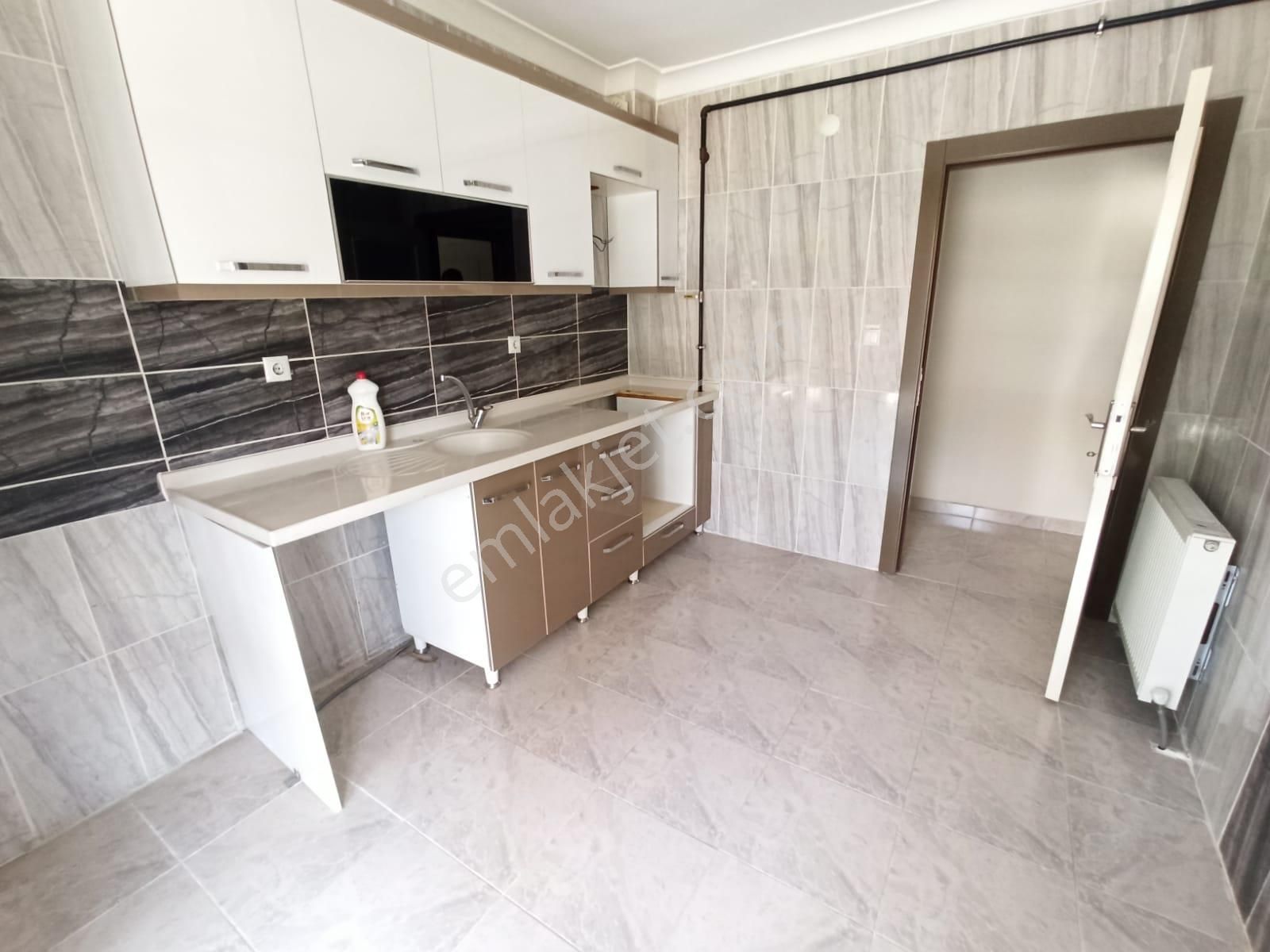 Altındağ - Başpınar Mah. Mevlana Parkı Yakınında Full Yapılı 2+1 Stılık Daire !!!