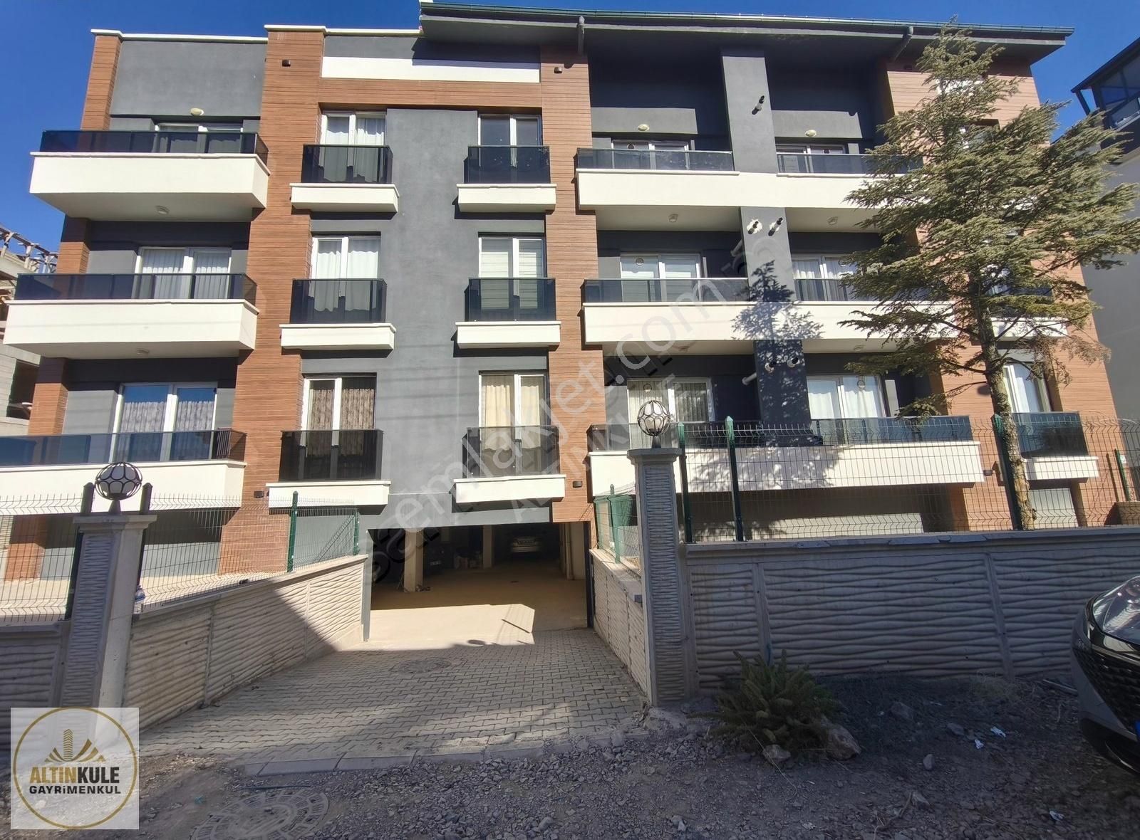 Taşpınar Eşyalı Kiralık 1+1 Bulvara 300 M. İnternet Altyapılı