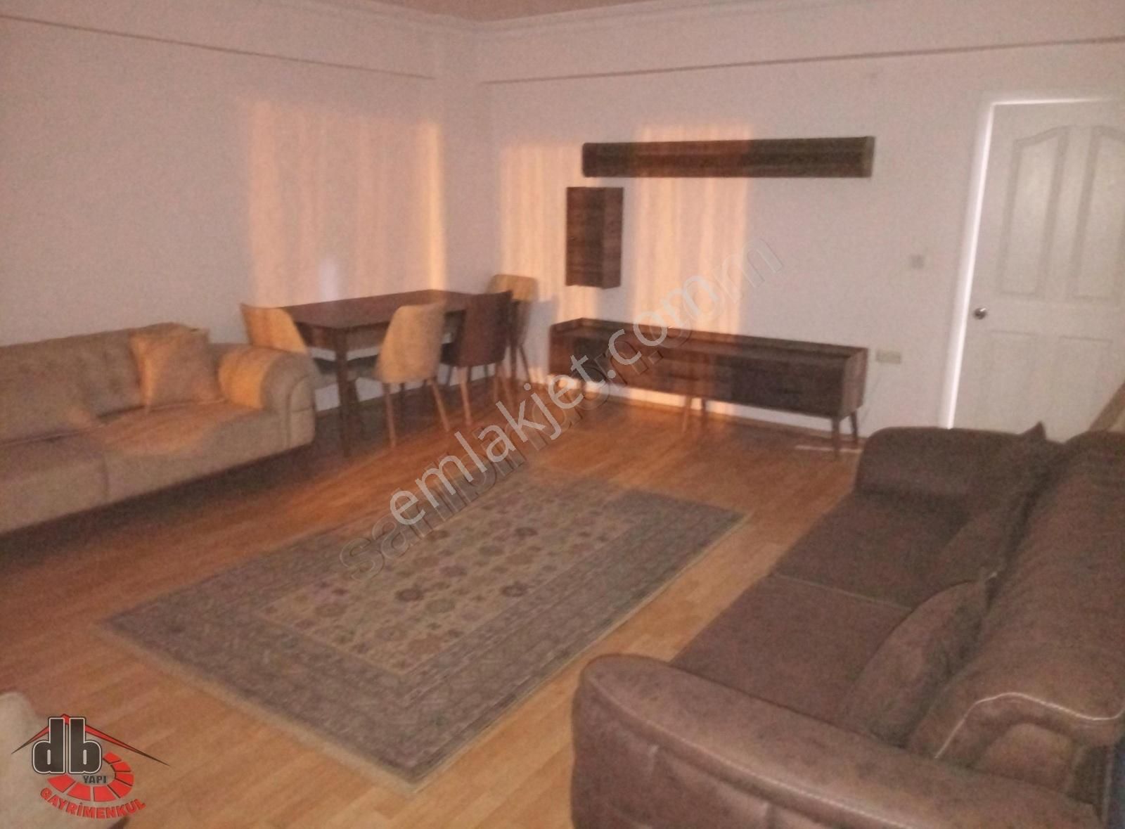Gaziosmanpaşa Merkezi Konum 3+1 Arakat Asansörlü Çift Cephe