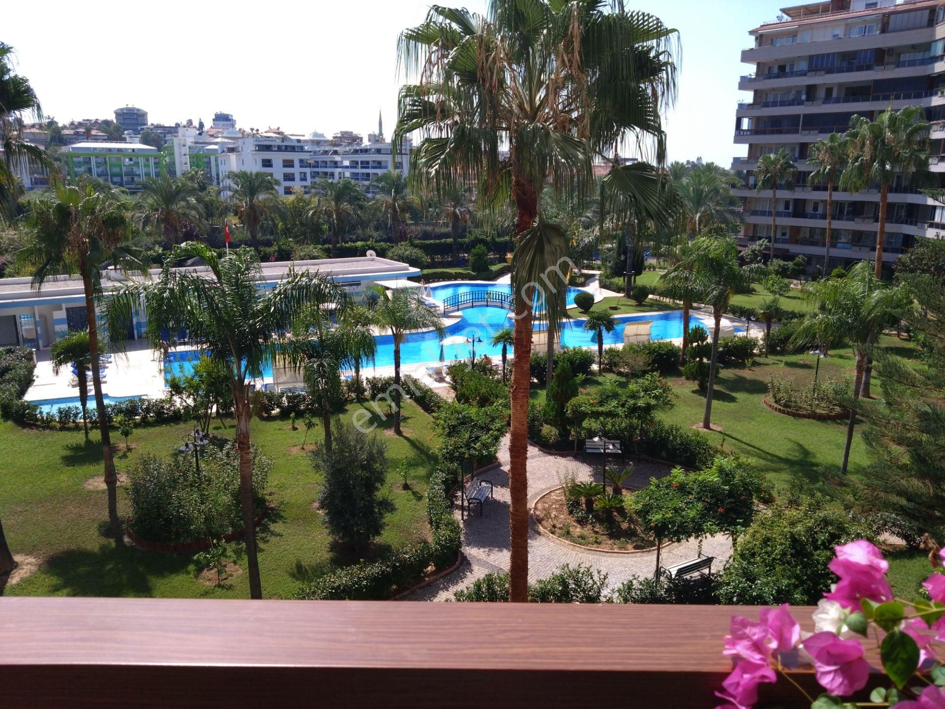 📍 *konum:* Tosmur 🏢 *site Adı:* River Side Resort