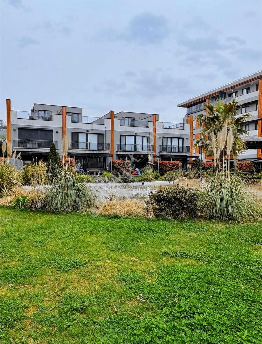 Kurtköy Paragon Sitesinde Muhteşem Full Eşyalı Bahçe Katı Daire