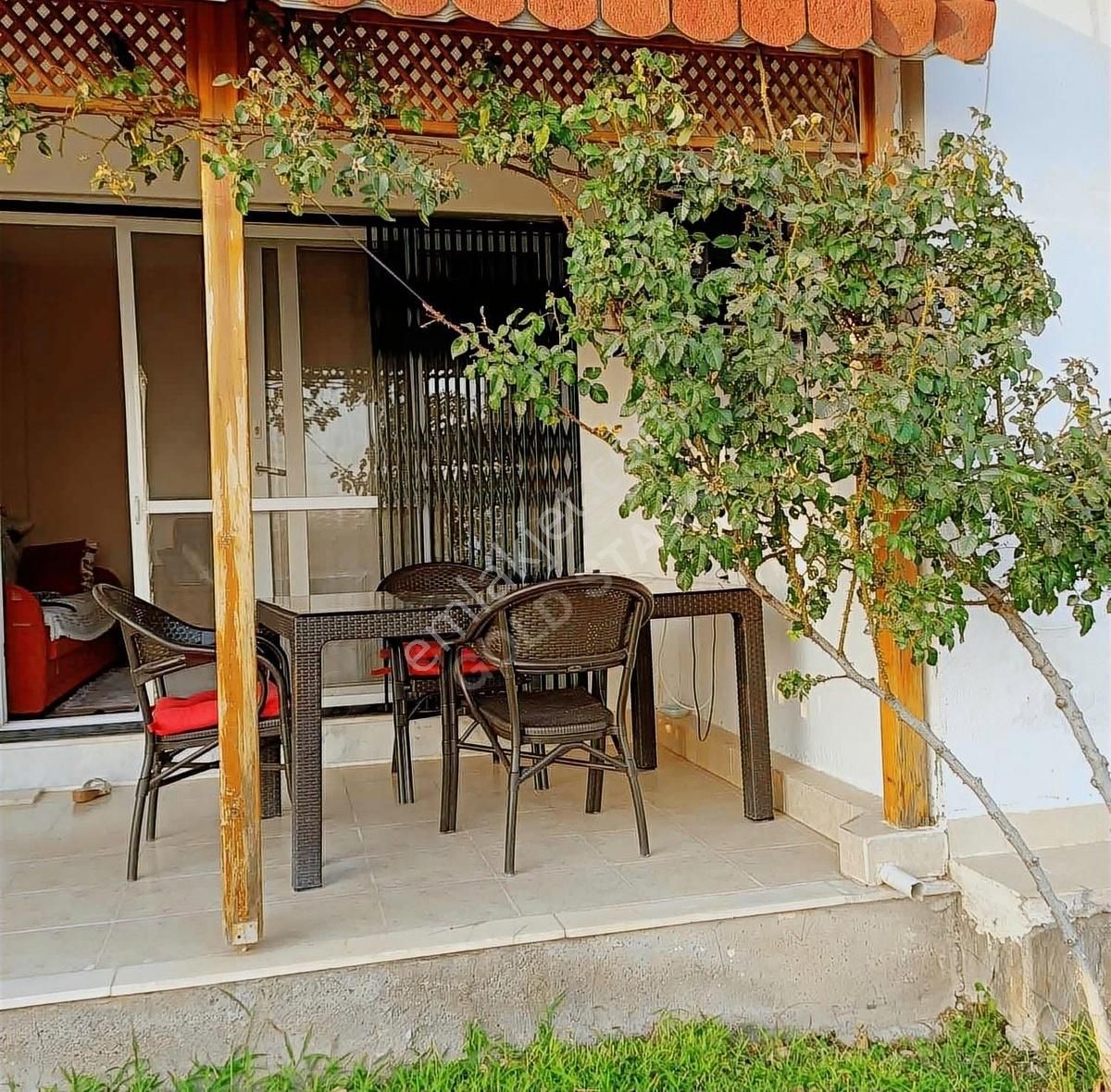 Dikili Çandarlı Arıkent Sitesinde Satılık Dublex Yazlık - Görsel 5