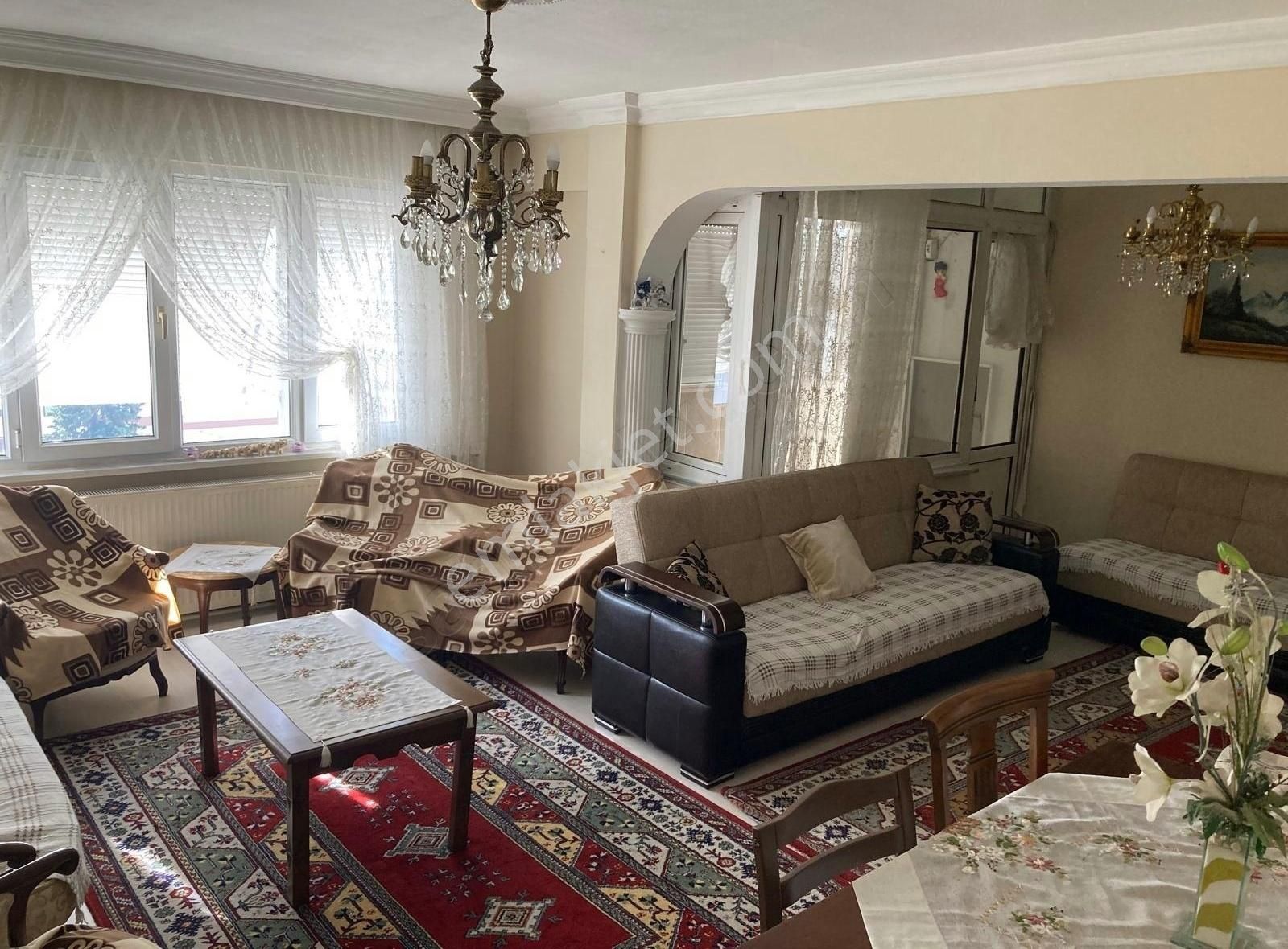 Bandırma 17 Eylül Mahallesi 3+1 Kiralık Daire
