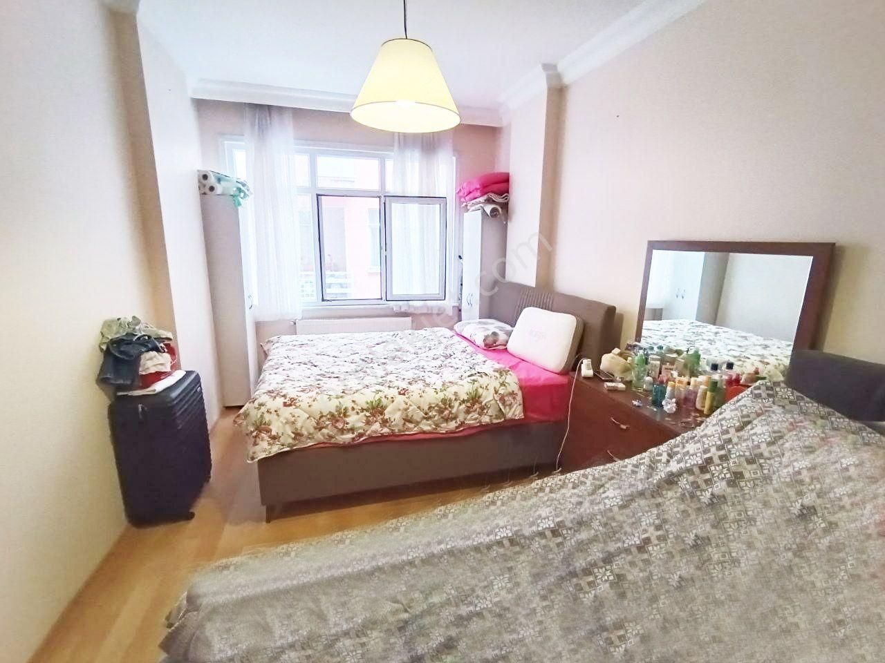 Büyükçekmece Kumburgaz Satılık 2+1 Deniz Kenarında Ferah Daire 2+1 İskanlı Asansörlü - Görsel 8