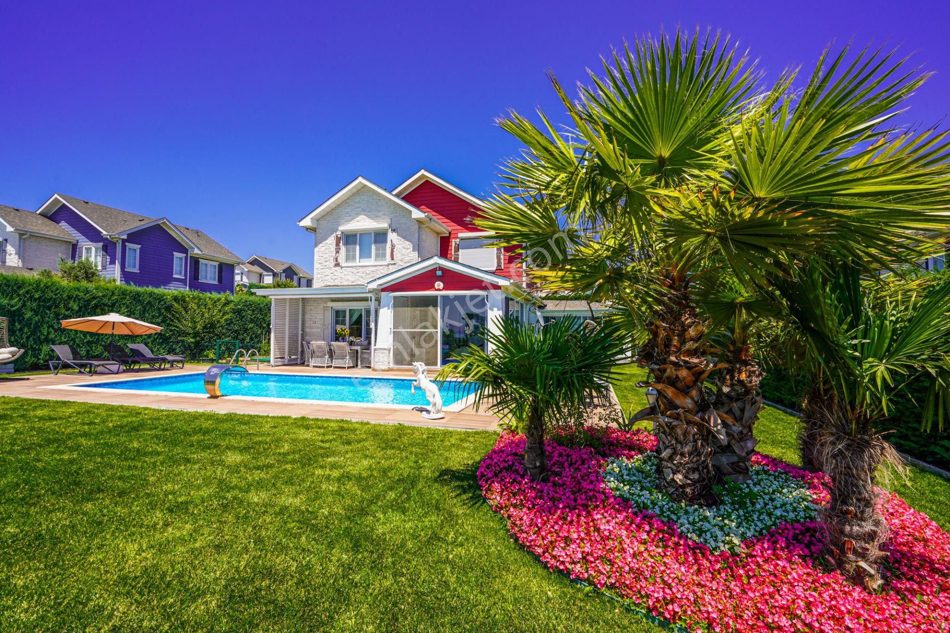 Karaağaç Göl Konakları Full Eşyalı Havuzlu Villa