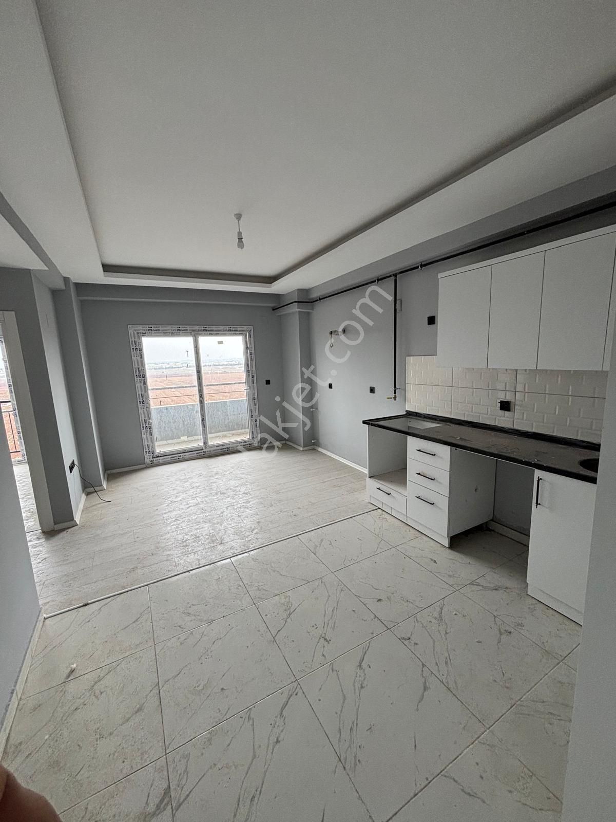 Satılık 2+1 Daire Sıfır Sarıçam Belediye Arkası Okul Yanı Bulvar Üzeri