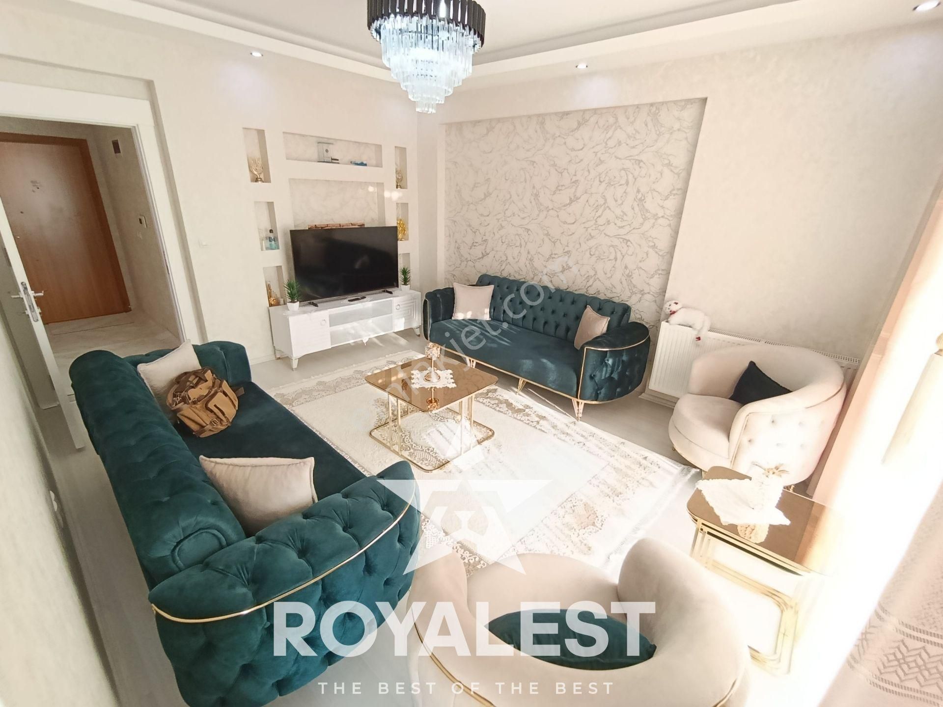 Royalest'ten Kat Bahçeli Bakımlı Ara Kat Masrafsız 2+1