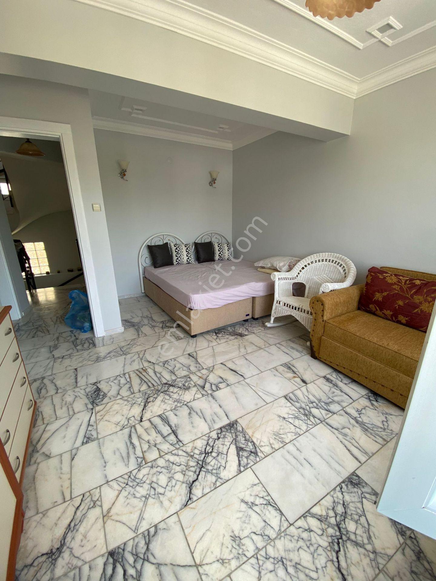 Aydın Didim Altınkum Mahallesi 3+1 Açık Mutfak Müstakil Havuzlu Villa Denizde 400 Metre - Görsel 14