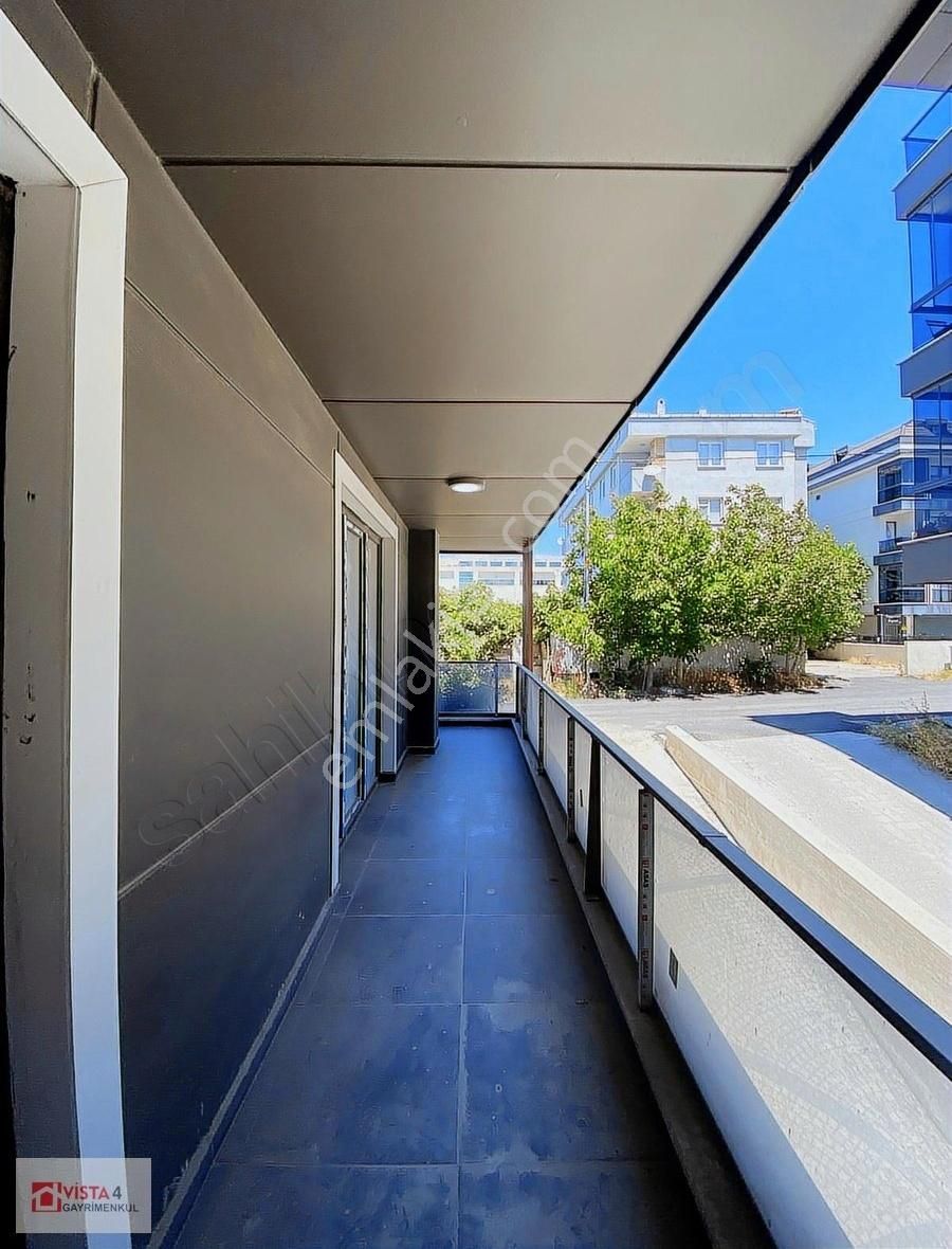 Beylikdüzü Butik Site İçerisinde 2+1 Sıfır Kullanılmamış Daire